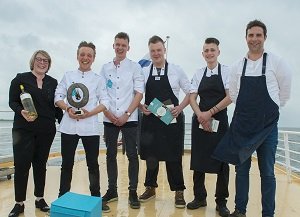 Team De Kromme Watergang wint kookwedstrijd Slag op de Schelde