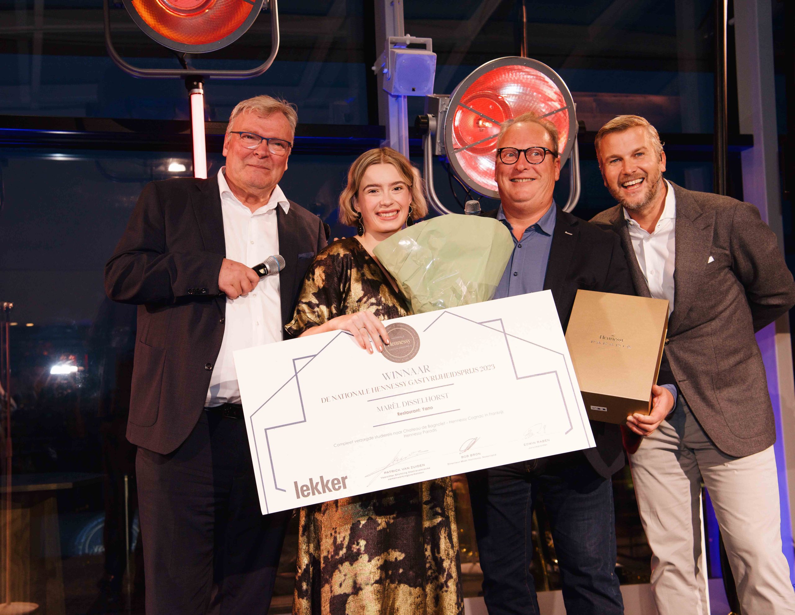 Marèl Disselhorst van restaurant YANO wint Nationale Hennessy Gastvrijheidsprijs 2023