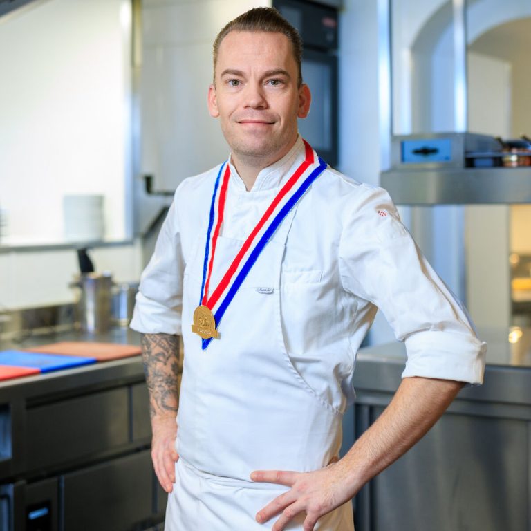 ollie schuiling 4165 1 768x768